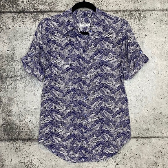 Equipment // Silk Short Sleeve Top - Picture 3 of 6